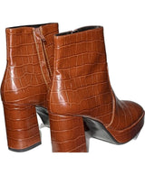 Le choix intelligent pour la mode durable, cette pièce 573655 Once Again allie parfait état et prix abordable.