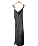 Le choix intelligent pour la mode durable, cette pièce 573701 Once Again allie parfait état et prix abordable.