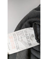 573776 Once Again, la référence de la friperie en ligne pour des achats de vêtements d'occasion sans souci et en état parfait.