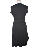 Shopping simplifié avec Once Again pour 573873 : trouvez des pièces uniques en très bon état en quelques clics.