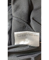 573903 Once Again, la référence de la friperie en ligne pour des achats de vêtements d'occasion sans souci et en état parfait.