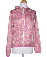 La garantie Once Again : 574006 vêtements d'occasion de marque en état irréprochable.