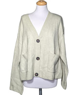 La garantie Once Again : 574425 vêtements d'occasion de marque en état irréprochable.