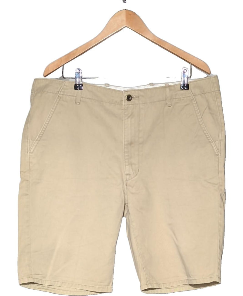 Expérience d'achat simple et satisfaisante pour cette fripe 574452 de qualité, offert par Once Again.