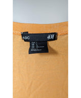 Expérience d'achat simple et satisfaisante pour cette fripe 574592 de qualité, offert par Once Again.