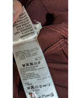 574860 Once Again, la référence de la friperie en ligne pour des achats de vêtements d'occasion sans souci et en état parfait.