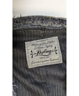 Élégance responsable avec cette pièce vintage 574910 en parfait état, sélectionnée par Once Again.
