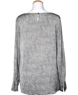 Expérience d'achat simple et satisfaisante pour cette fripe 574956 de qualité, offert par Once Again.