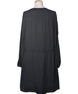 575089 Once Again, la référence de la friperie en ligne pour des achats de vêtements d'occasion sans souci et en état parfait.