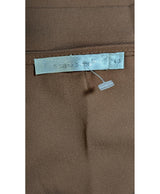 La garantie Once Again : 575124 vêtements d'occasion de marque en état irréprochable.