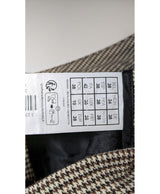 La garantie Once Again : 575183 vêtements d'occasion de marque en état irréprochable.