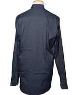La garantie Once Again : 575507 vêtements d'occasion de marque en état irréprochable.