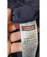 575604 Once Again, la référence de la friperie en ligne pour des achats de vêtements d'occasion sans souci et en état parfait.