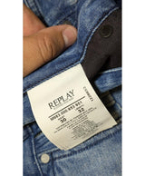 La garantie Once Again : 575654 vêtements d'occasion de marque en état irréprochable.