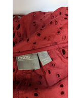La garantie Once Again : 575693 vêtements d'occasion de marque en état irréprochable.