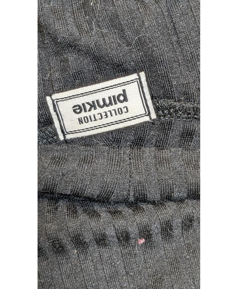 Élégance responsable avec cette pièce vintage 575713 en parfait état, sélectionnée par Once Again.