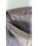 La garantie Once Again : 575732 vêtements d'occasion de marque en état irréprochable.