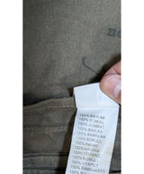 La garantie Once Again : 575735 vêtements d'occasion de marque en état irréprochable.