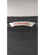 Expérience d'achat simple et satisfaisante pour cette fripe 575820 de qualité, offert par Once Again.