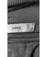 La garantie Once Again : 575895 vêtements d'occasion de marque en état irréprochable.