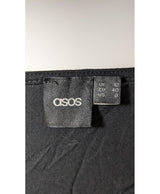 575971 Once Again, la référence de la friperie en ligne pour des achats de vêtements d'occasion sans souci et en état parfait.