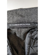 Le choix intelligent pour la mode durable, cette pièce 575976 Once Again allie parfait état et prix abordable.