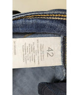 Élégance responsable avec cette pièce vintage 576169 en parfait état, sélectionnée par Once Again.