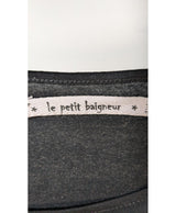 Expérience d'achat simple et satisfaisante pour cette fripe 576292 de qualité, offert par Once Again.