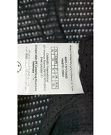 Expérience d'achat simple et satisfaisante pour cette fripe 576302 de qualité, offert par Once Again.