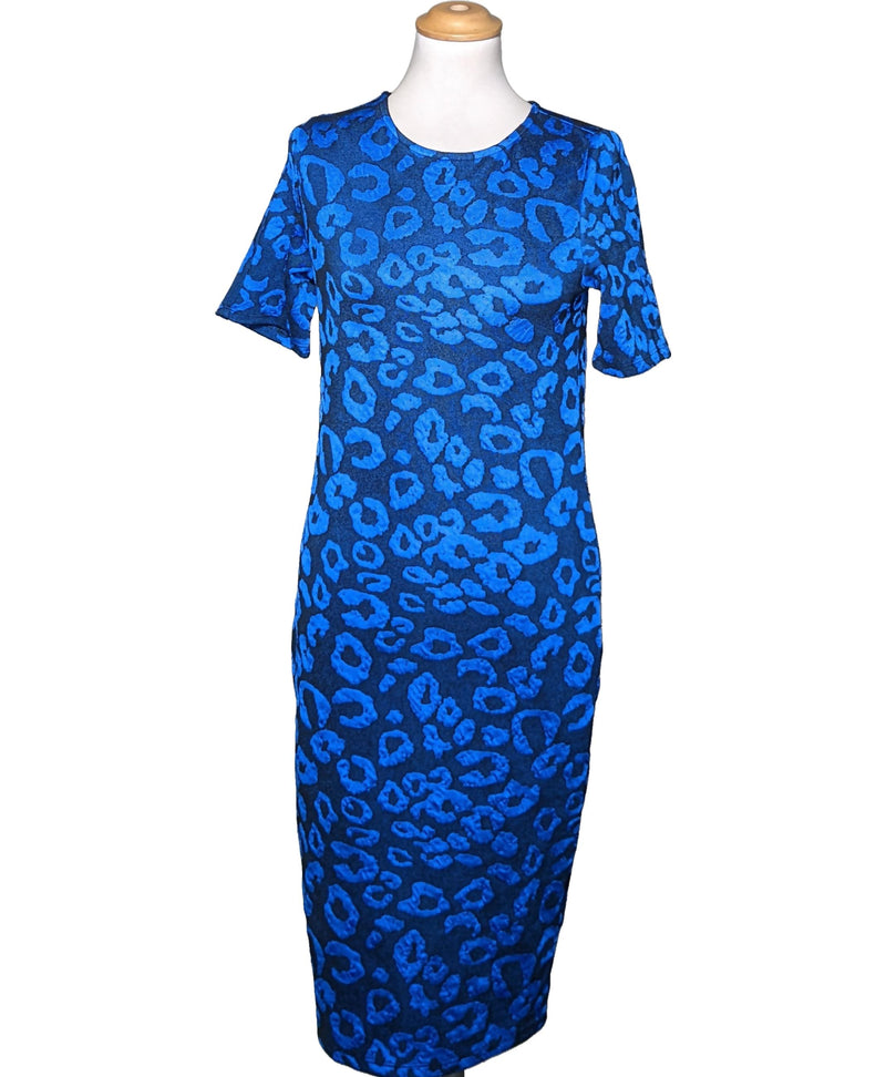 576322 Once Again, la référence de la friperie en ligne pour des achats de vêtements d'occasion sans souci et en état parfait.