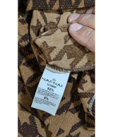 576342 Once Again, la référence de la friperie en ligne pour des achats de vêtements d'occasion sans souci et en état parfait.