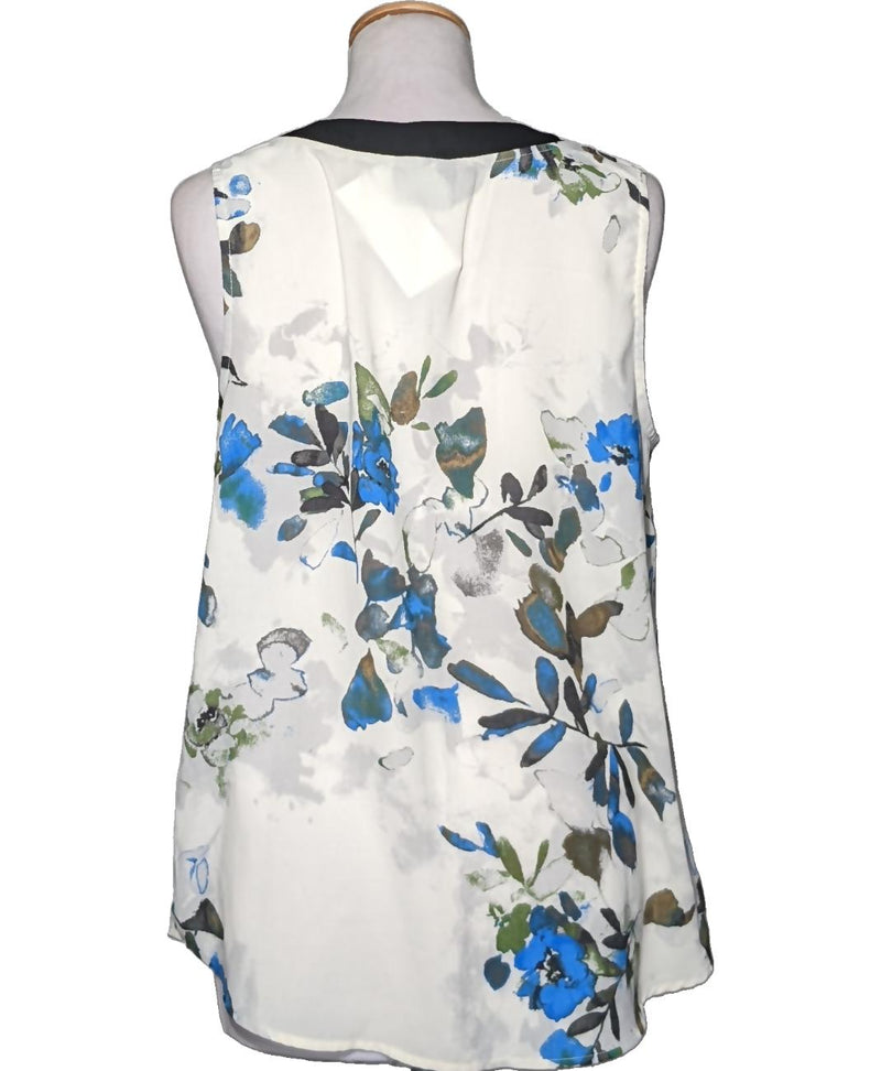 Shopping simplifié avec Once Again pour 576429 : trouvez des pièces uniques en très bon état en quelques clics.