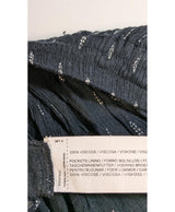 Expérience d'achat simple et satisfaisante pour cette fripe 576433 de qualité, offert par Once Again.