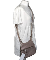 Le choix intelligent pour la mode durable, cette pièce 577177 Once Again allie parfait état et prix abordable.