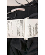 Expérience d'achat simple et satisfaisante pour cette fripe 577236 de qualité, offert par Once Again.