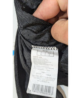 577650 Once Again, la référence de la friperie en ligne pour des achats de vêtements d'occasion sans souci et en état parfait.