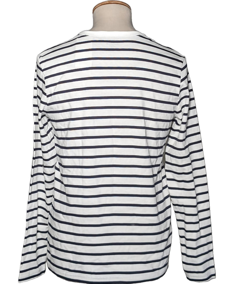 Shopping simplifié avec Once Again pour 577654 : trouvez des pièces uniques en très bon état en quelques clics.