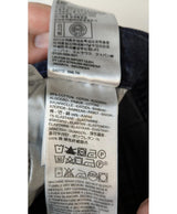 577703 Once Again, la référence de la friperie en ligne pour des achats de vêtements d'occasion sans souci et en état parfait.