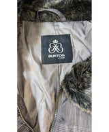 Le choix intelligent pour la mode durable, cette pièce 577713 Once Again allie parfait état et prix abordable.