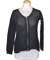 La garantie Once Again : 577728 vêtements d'occasion de marque en état irréprochable.