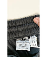 Le choix intelligent pour la mode durable, cette pièce 577805 Once Again allie parfait état et prix abordable.