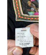 Élégance responsable avec cette pièce vintage 578372 en parfait état, sélectionnée par Once Again.
