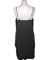 La garantie Once Again : 578407 vêtements d'occasion de marque en état irréprochable.