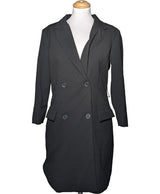 La garantie Once Again : 578415 vêtements d'occasion de marque en état irréprochable.