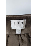 578528 Once Again, la référence de la friperie en ligne pour des achats de vêtements d'occasion sans souci et en état parfait.