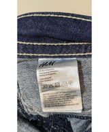 578607 Once Again, la référence de la friperie en ligne pour des achats de vêtements d'occasion sans souci et en état parfait.