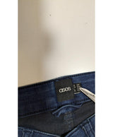Le choix intelligent pour la mode durable, cette pièce 578936 Once Again allie parfait état et prix abordable.