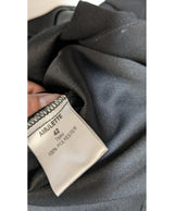 Élégance responsable avec cette pièce vintage 578953 en parfait état, sélectionnée par Once Again.
