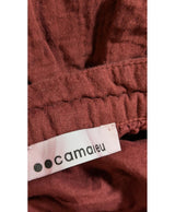 La garantie Once Again : 578959 vêtements d'occasion de marque en état irréprochable.