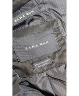 Le choix intelligent pour la mode durable, cette pièce 578963 Once Again allie parfait état et prix abordable.
